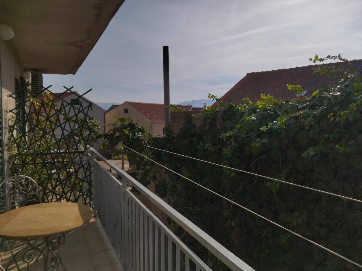 Apartments Maja I Mate Sućuraj Exteriér fotografie